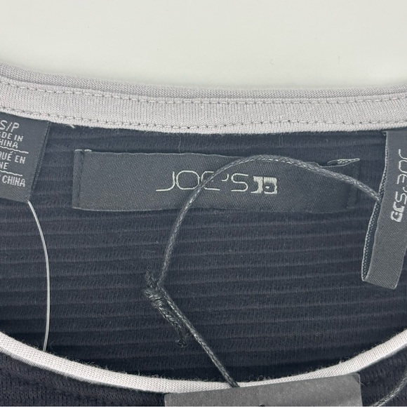 Joe's Jeans NWT Black and Grey Horizontal Ribbed Cotton Short Sleeve Tee, Small - Picture 13 of 16